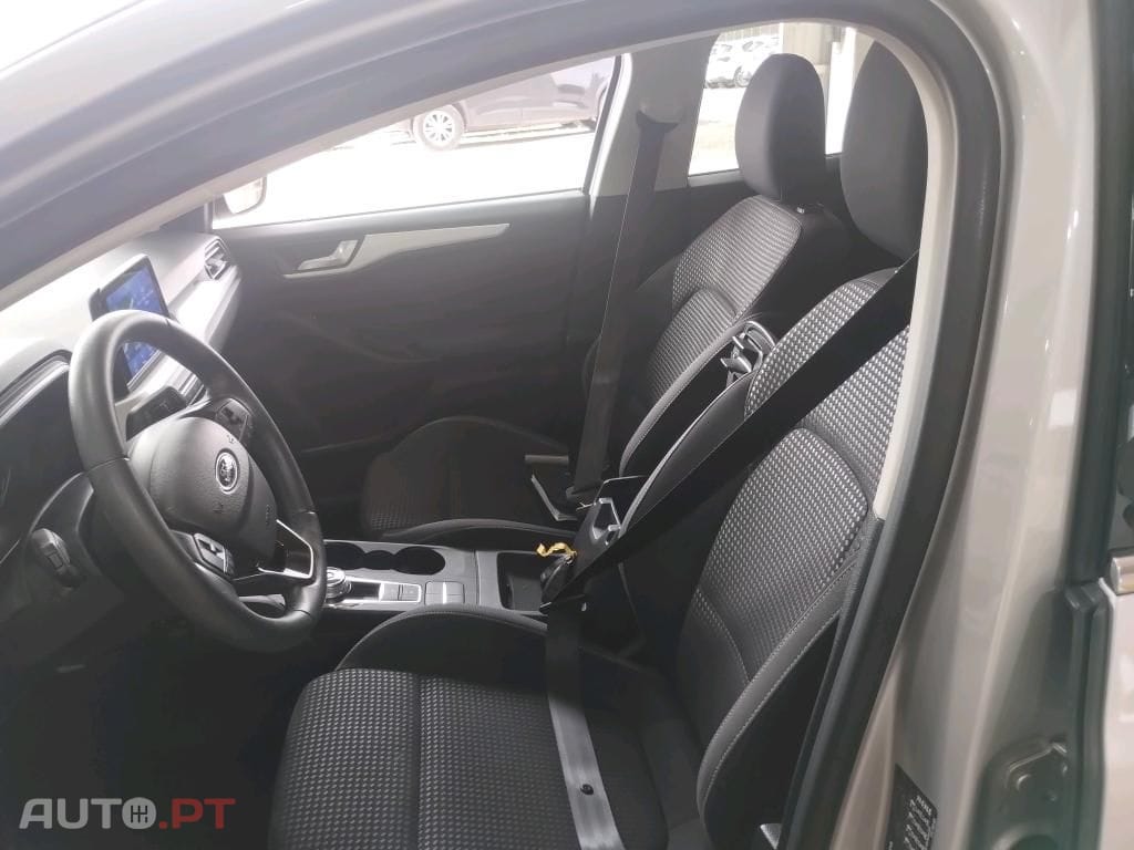 Ford Focus 1.5 TDCi ECOBlue Business Aut.