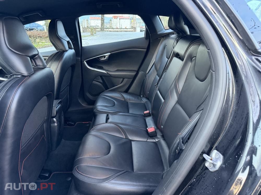 Volvo V40 2.0 D2 Ocean Race Edition