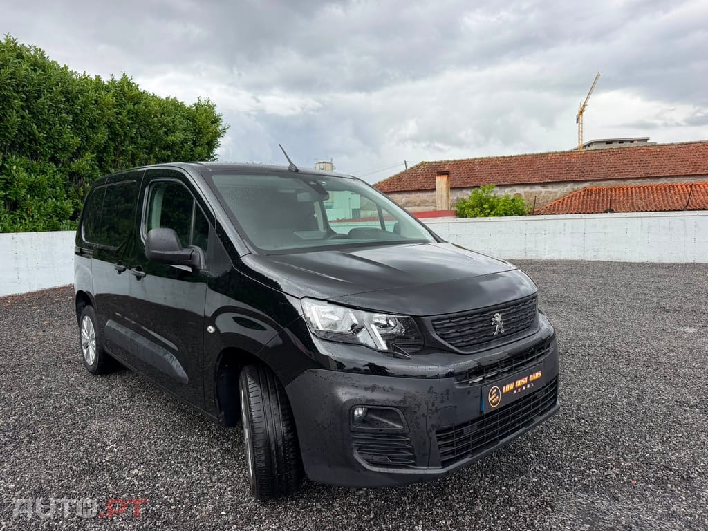 Peugeot Partner 1.5 BlueHDi Premium Standard