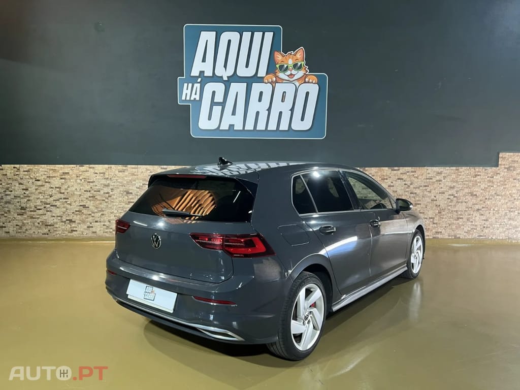 Volkswagen Golf VIII 1.4 GTE Plug-in Hybrid