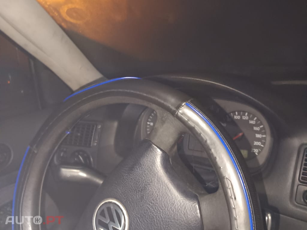 Volkswagen Golf 1.9 tdi