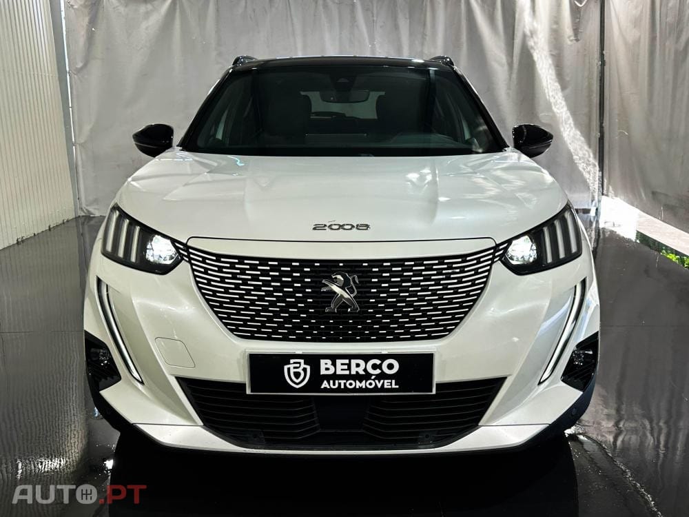 Peugeot E-2008 50 kWh GT Pack