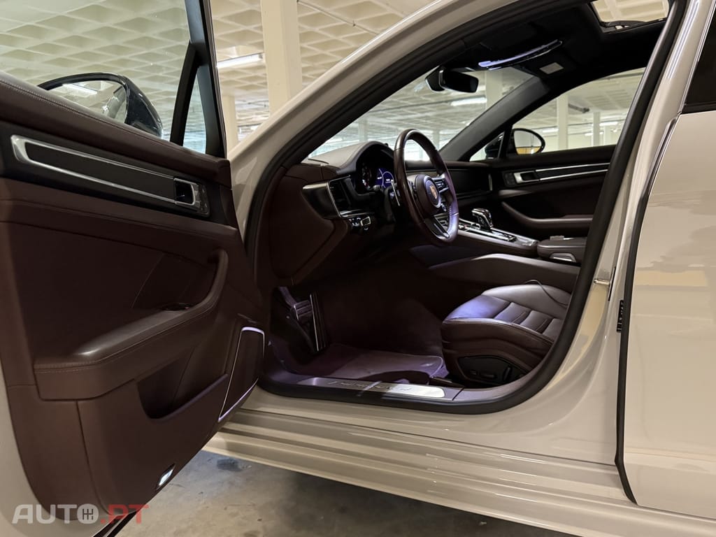 Porsche Panamera 4S E-Hybrid