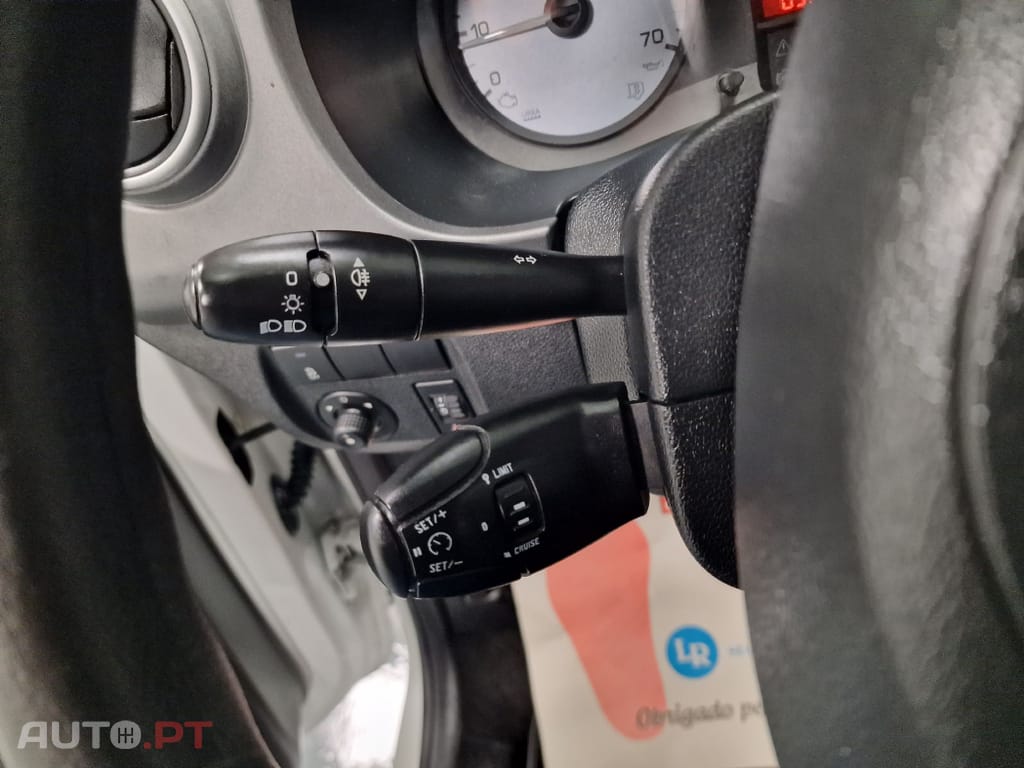 Citroen Berlingo 1.6 BLUEHDI  5 LUGARES