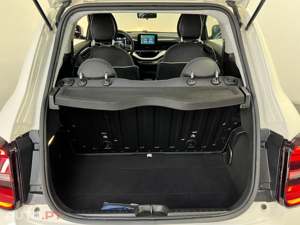 Fiat 500e Elétrico 70kW 95cv Action