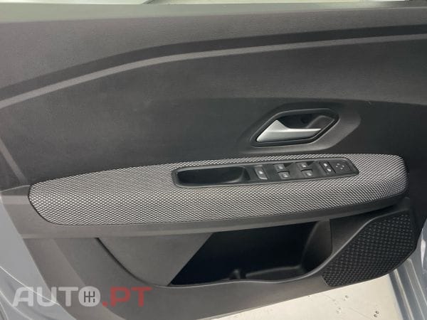 Dacia Sandero ECO-G 100 Bi-Fuel Journey