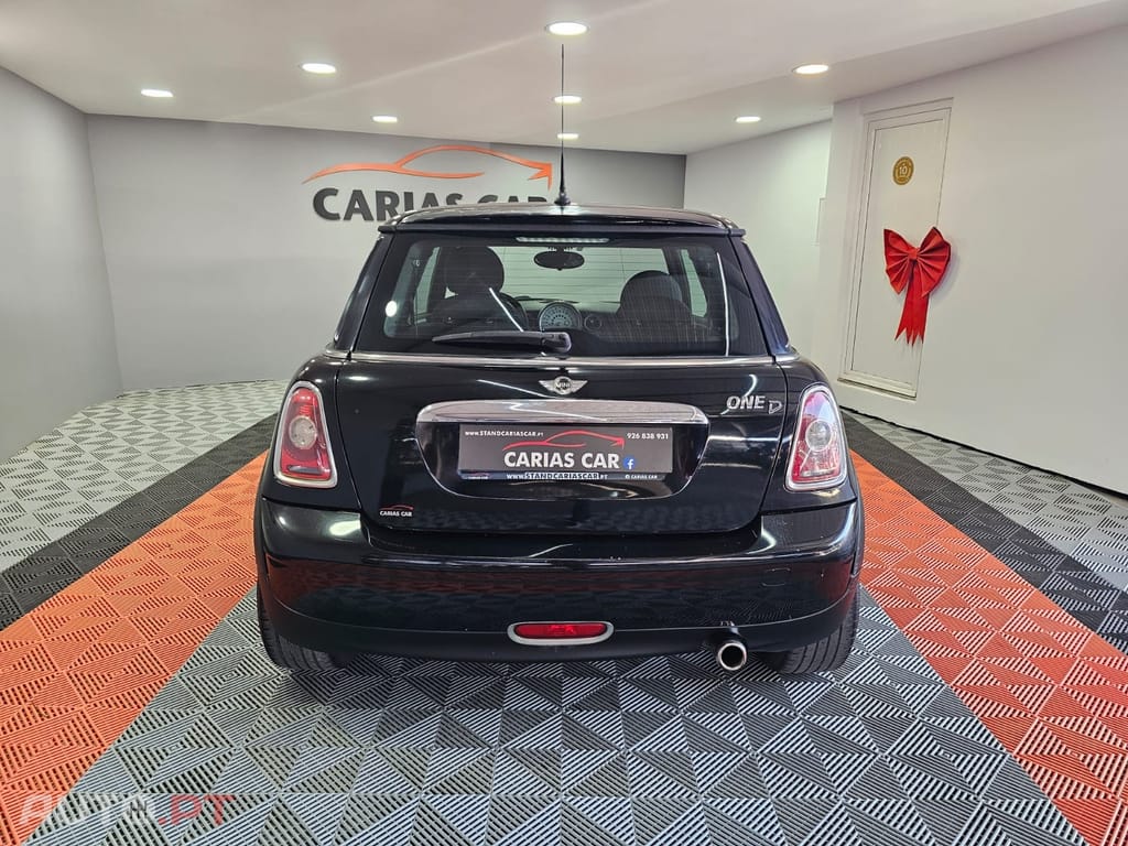 MINI Cooper D