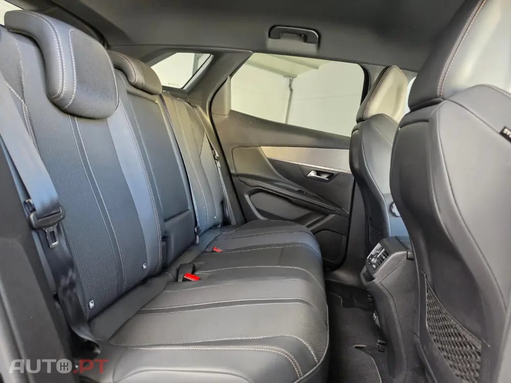 Peugeot 3008 1.6 Hybrid GT Pack e-EAT8