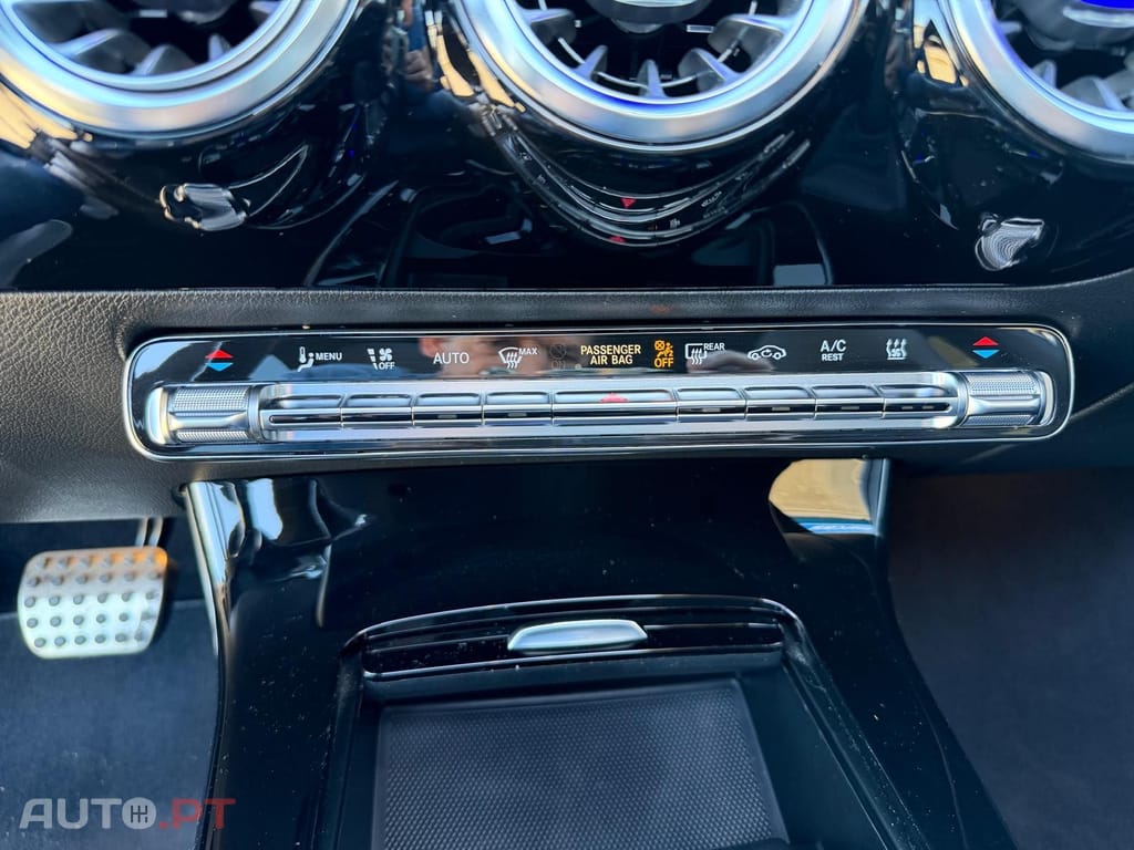 Mercedes-Benz CLA 250 e AMG Line