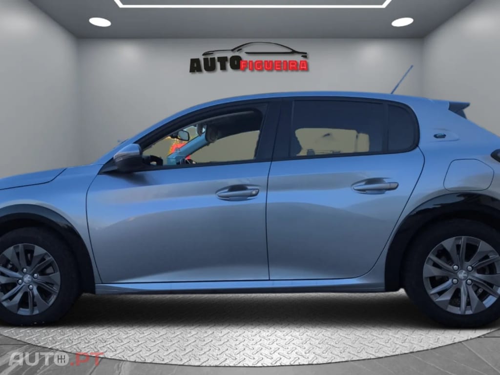 Peugeot E-208 50 kWh Allure Pack