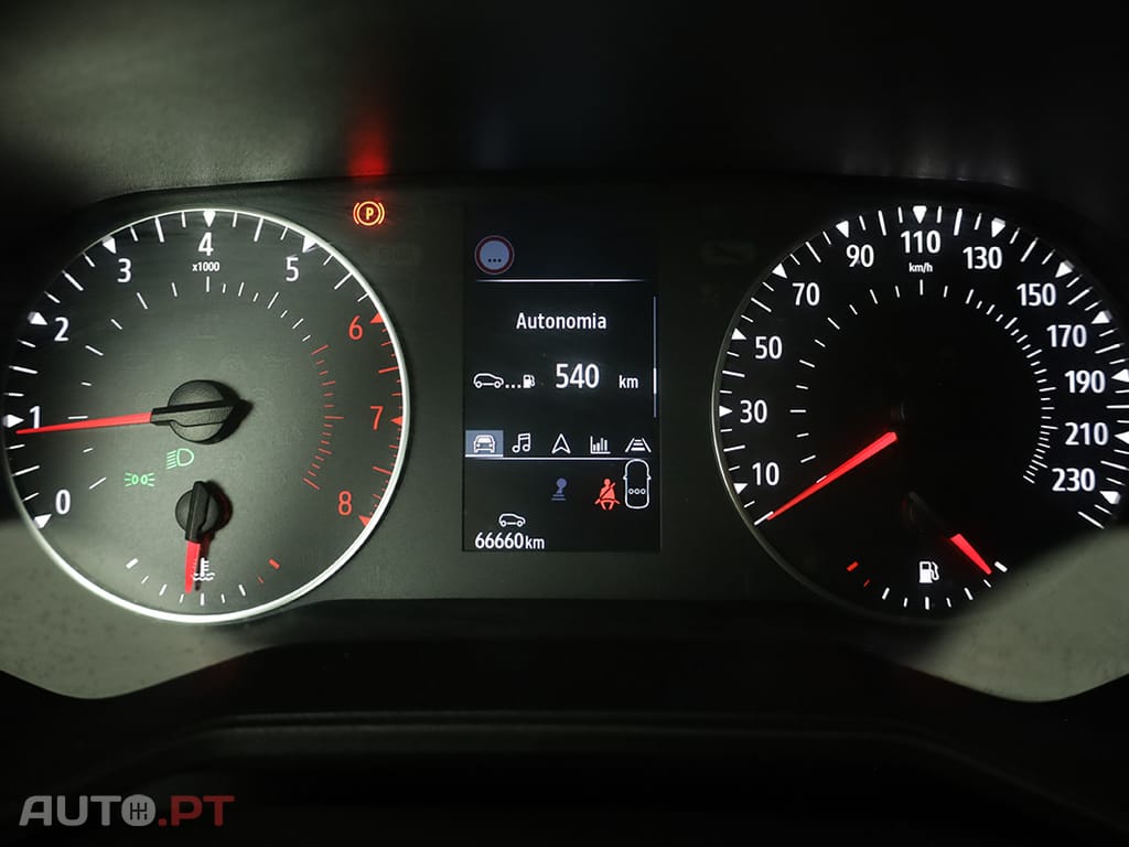 Renault Clio Clio 1.0 TCe Limited Bi-Fuel