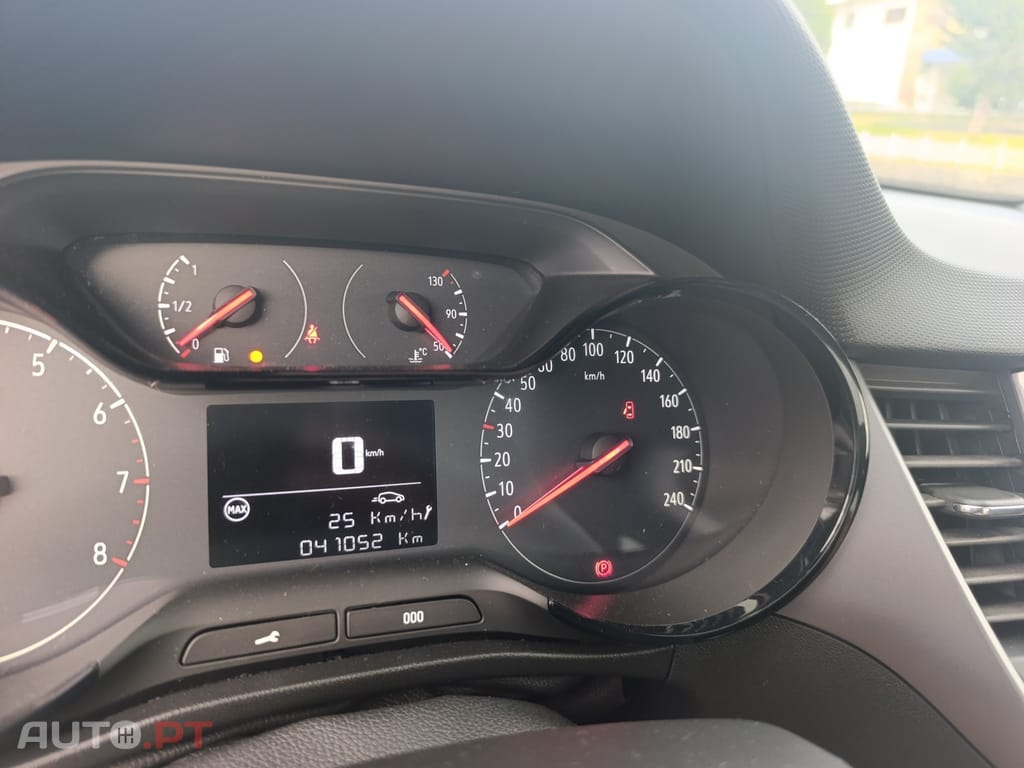 Opel Crossland X 1.2 120 Anos