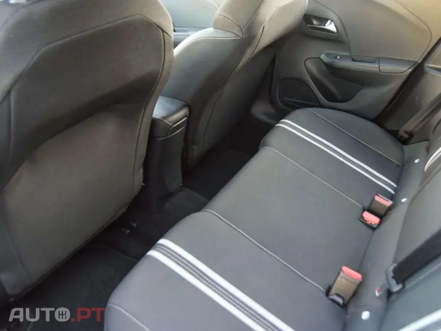 Opel Corsa 1.2 T Hybrid GS eDCT