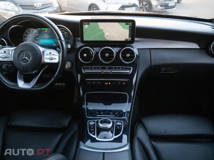 Mercedes-Benz C 300 de AMG Line