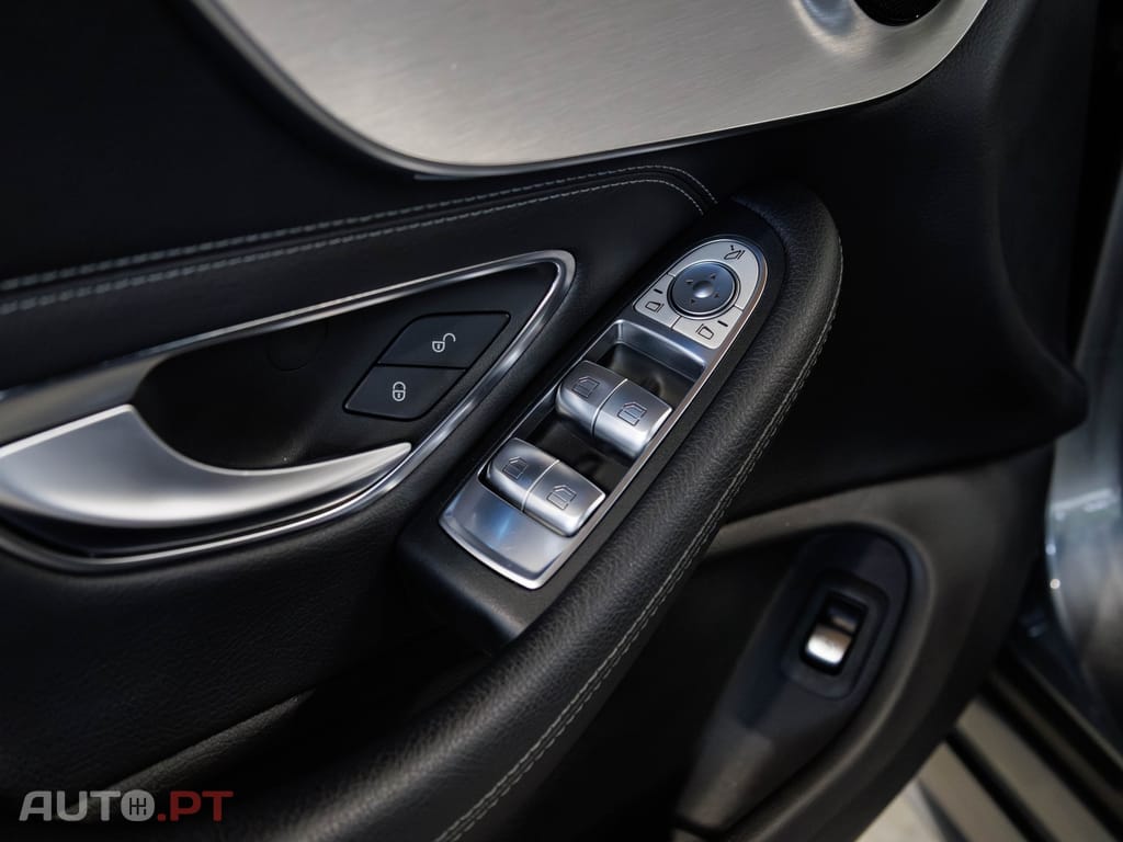 Mercedes-Benz C 220 d 9G-TRONIC AMG Line