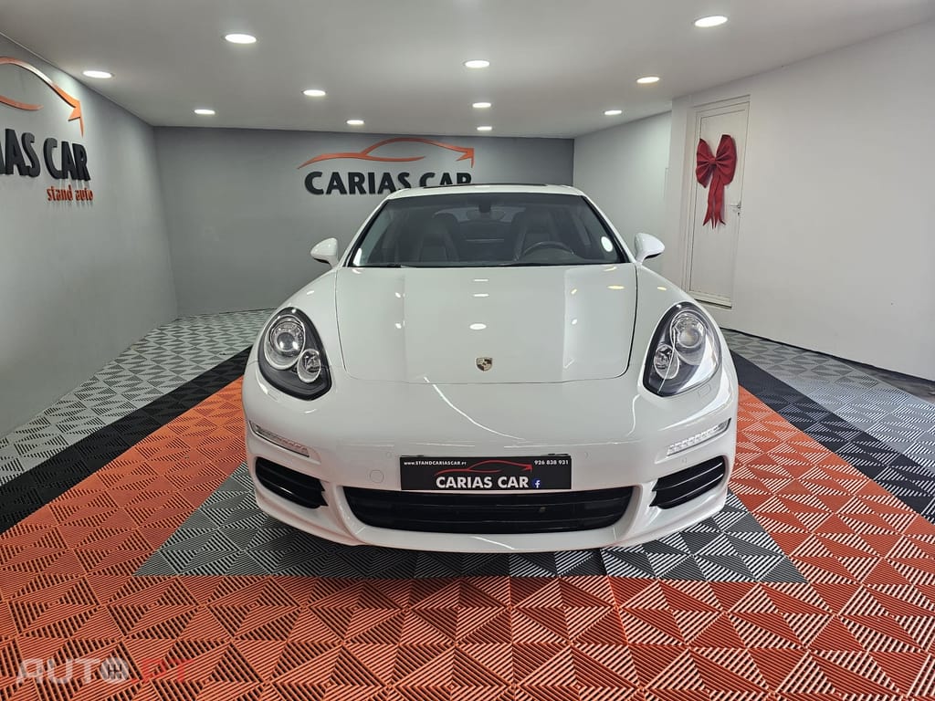 Porsche Panamera Platinum Edition