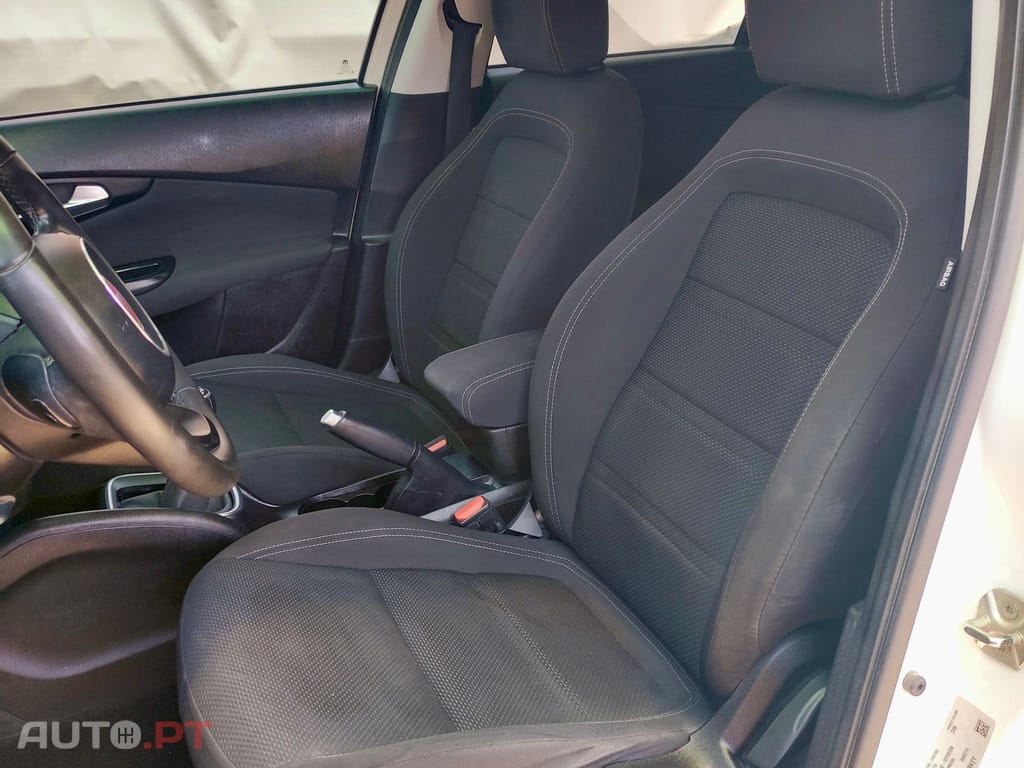 Fiat Tipo 1.3 M-jet Lounge