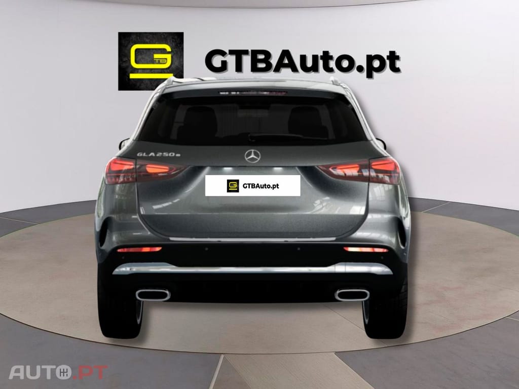 Mercedes-Benz GLA 250 e AMG I.V.A DEDUTIVEL 