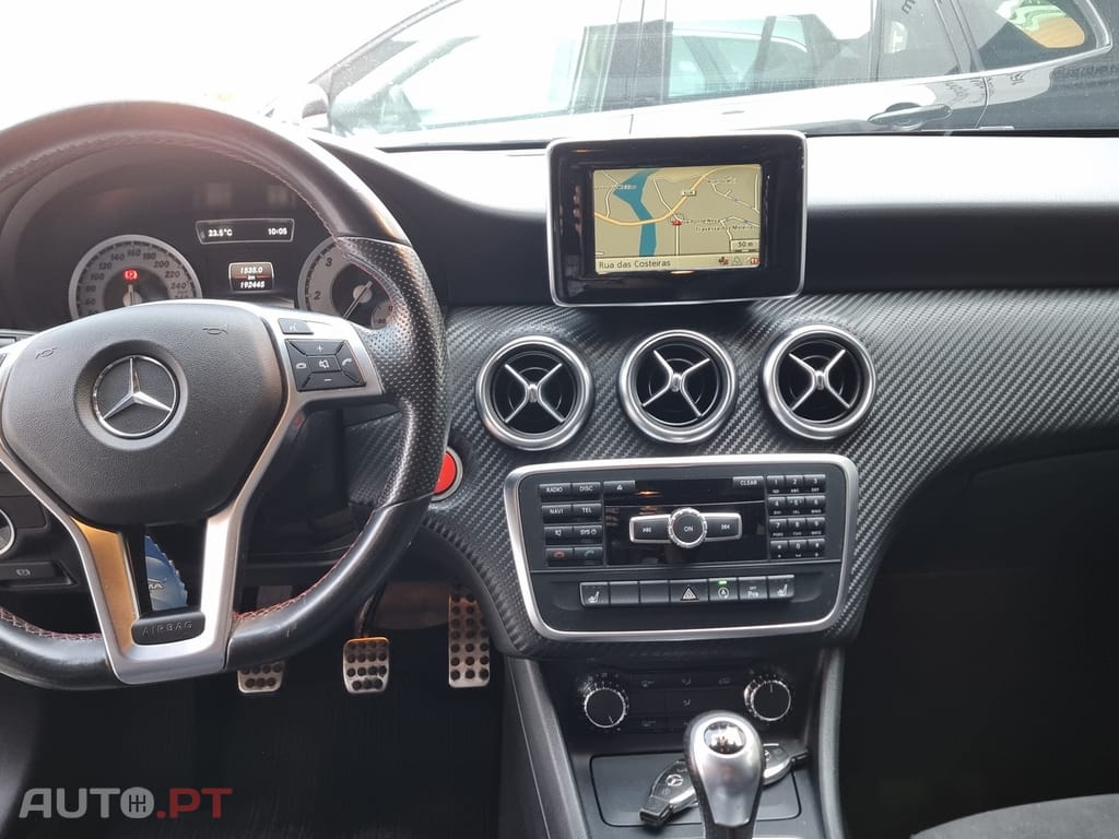 Mercedes-Benz A 180 d AMG Line