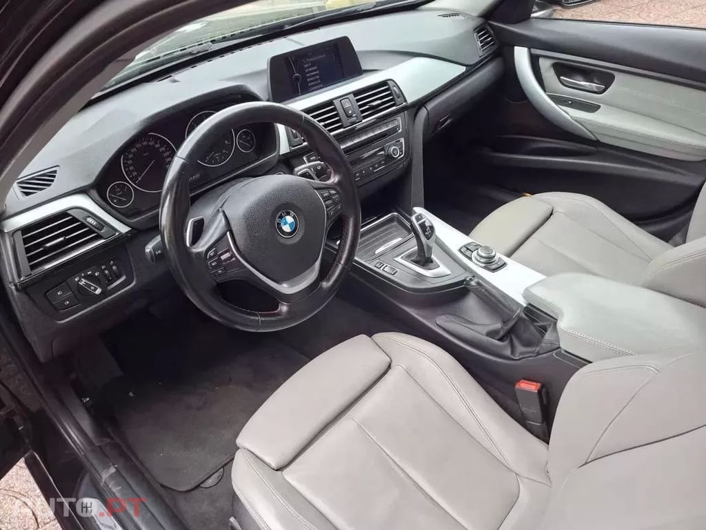 BMW 320  D Aut Blue Performance Sport Line