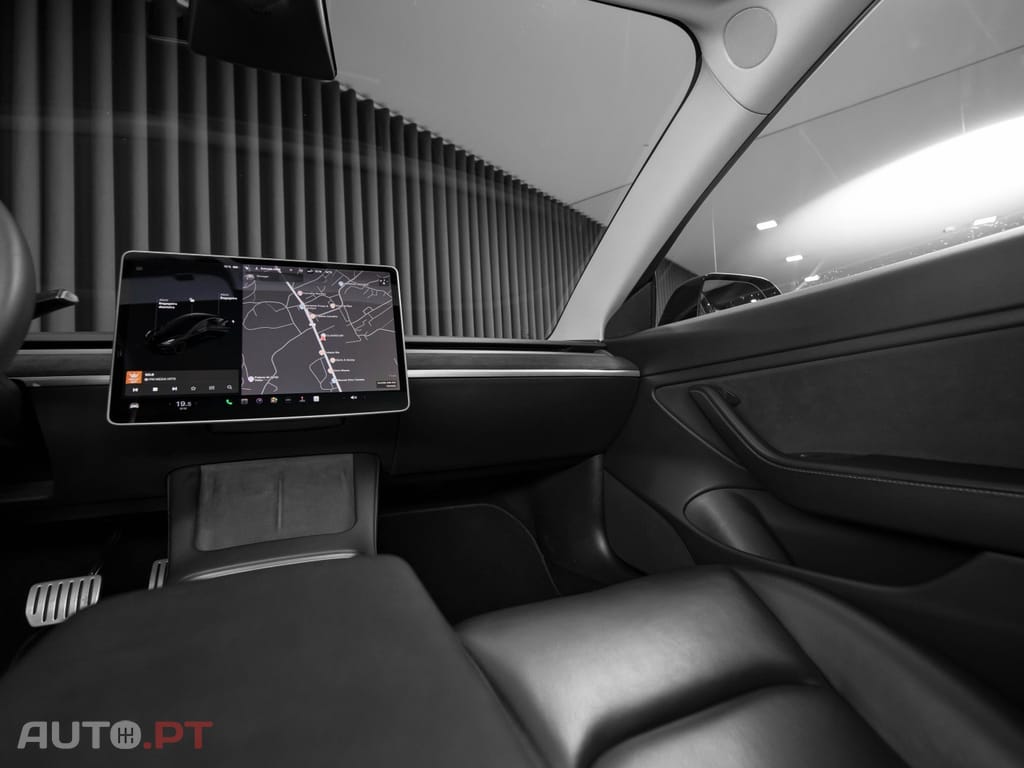 Tesla Model 3 Performance Dual Motor AWD