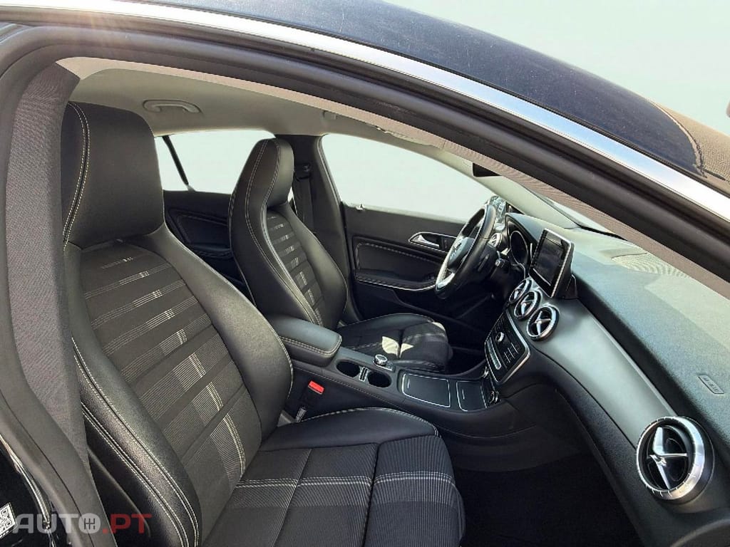 Mercedes-Benz CLA 200 d Shooting Brake Urban Aut