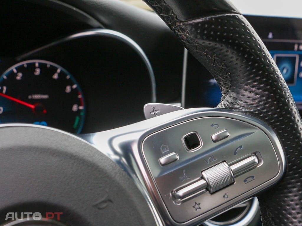 Mercedes-Benz C 300 de AMG Line