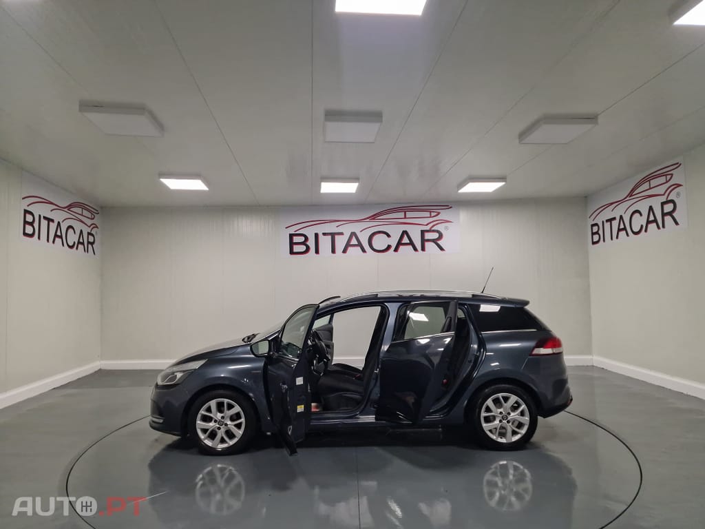 Renault Clio Sport Tourer 1.5 dCi Limited