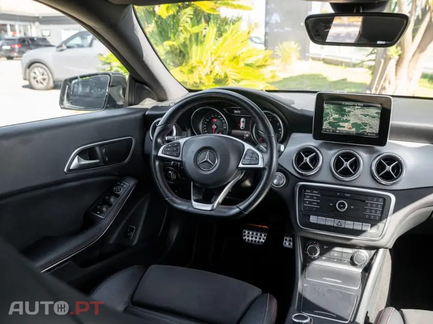 Mercedes-Benz CLA 200 d 7G-DCT AMG Line