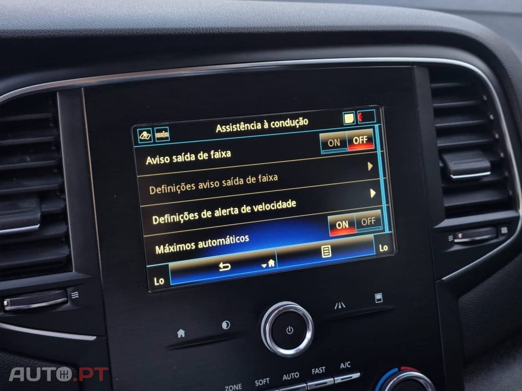 Renault Mégane Sport Tourer 1.5 Blue dCi Limited EDC