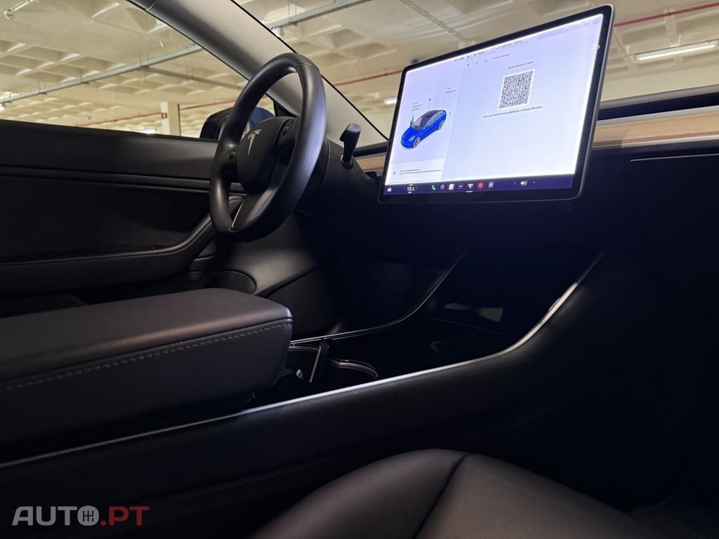 Tesla Model 3 AWD Dual Motor