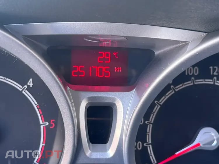 Ford Fiesta 1.4 TDCI Titanium