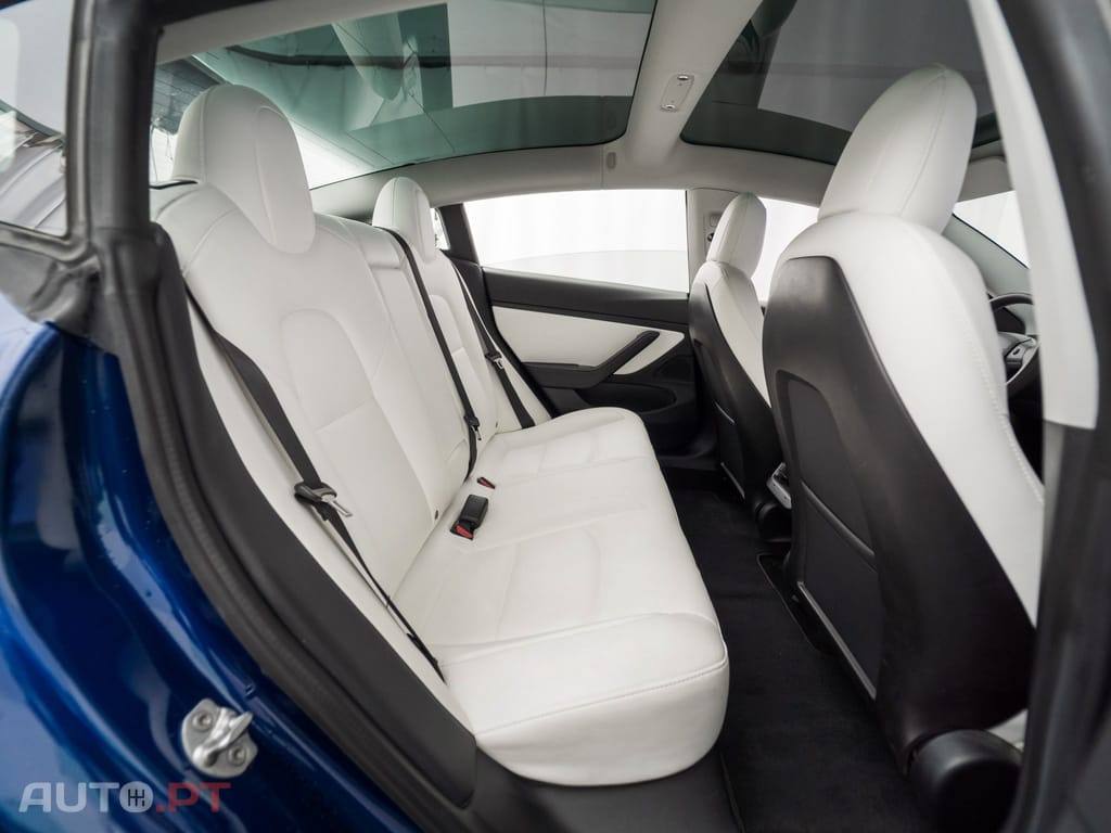 Tesla Model 3 Long Range Tração Integral