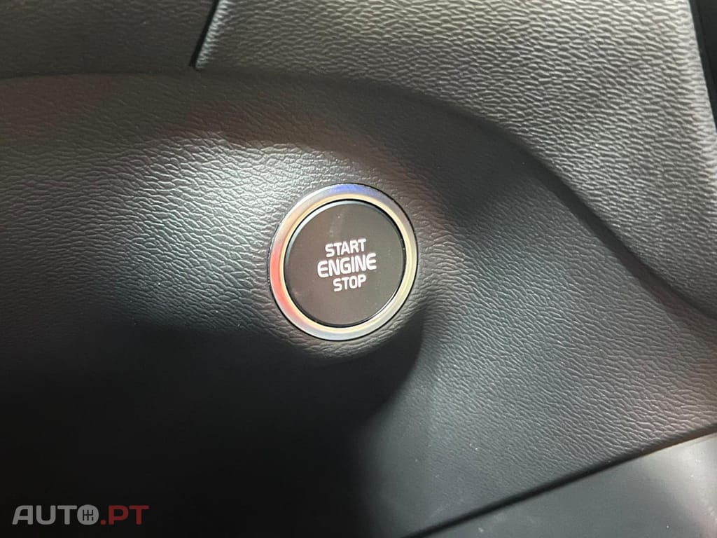 Volvo XC40 1.5 T4 211 Core PG HYBRID