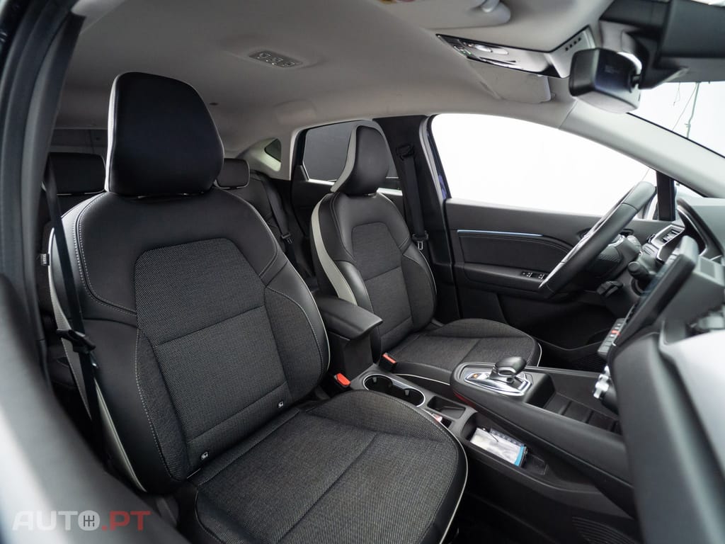 Renault Captur 1.6 E-Tech Plug-In Hybrid Techno