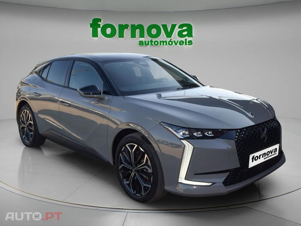 DS DS4 E- Tense 1.6 Hybrid La Premiere