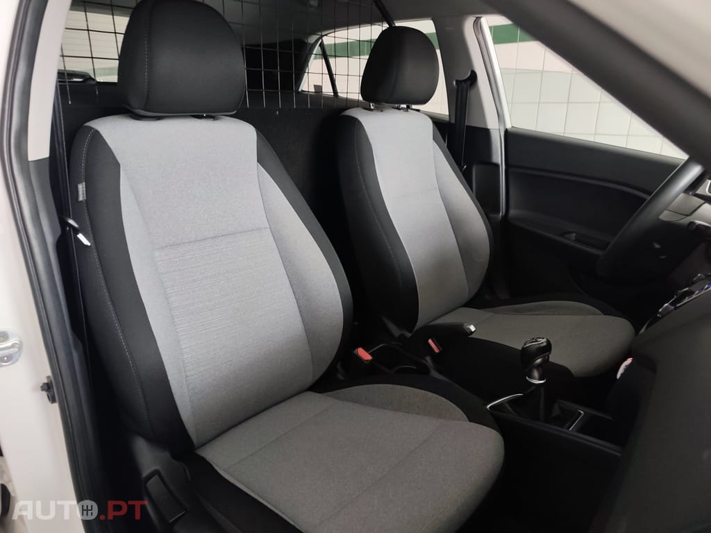 Hyundai i20 1.1 CRDi Blue Access+Bluetooth+Comandos no Volante