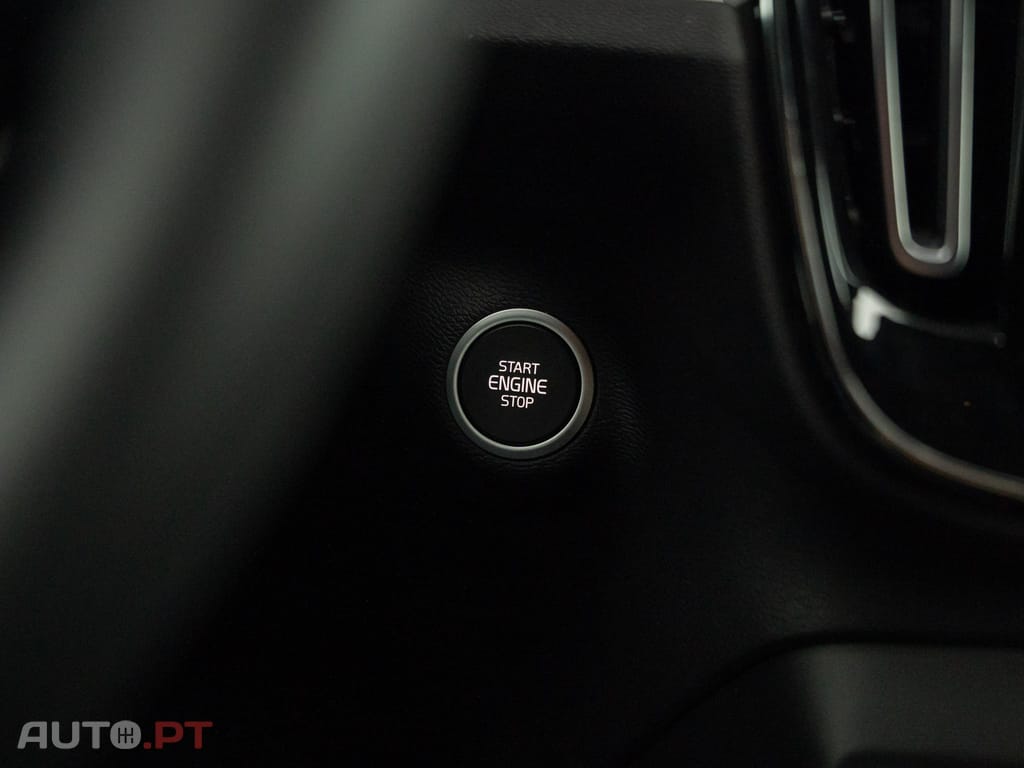 Volvo XC40 1.5 T5 PHEV Inscription Expression