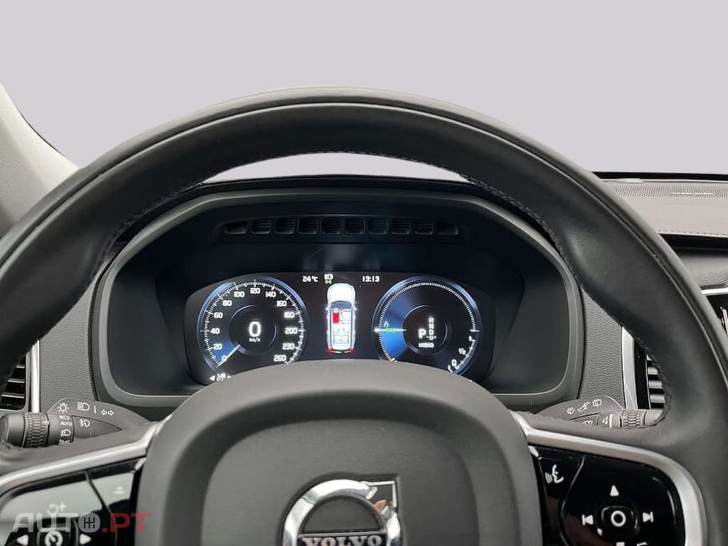 Volvo XC90 I.V.A DEDUTIVEL T8
