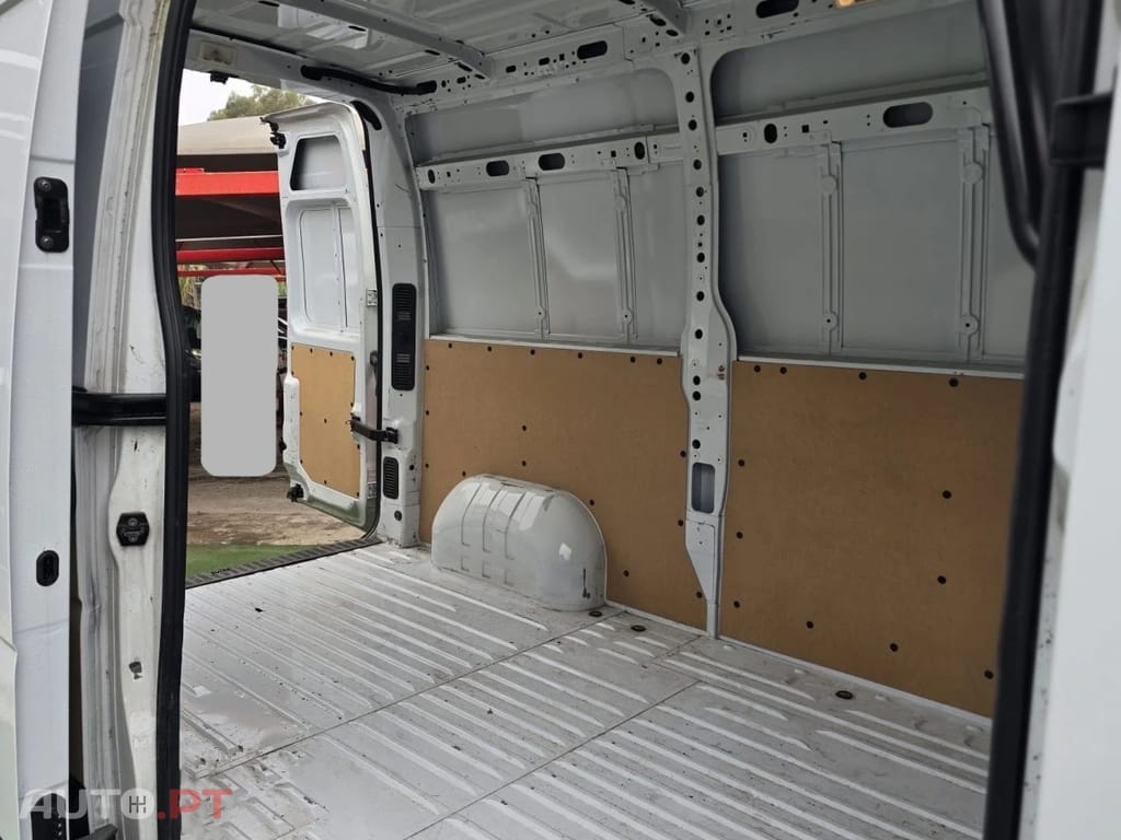 Renault Master 2.3 dCi 100.33 L2H2