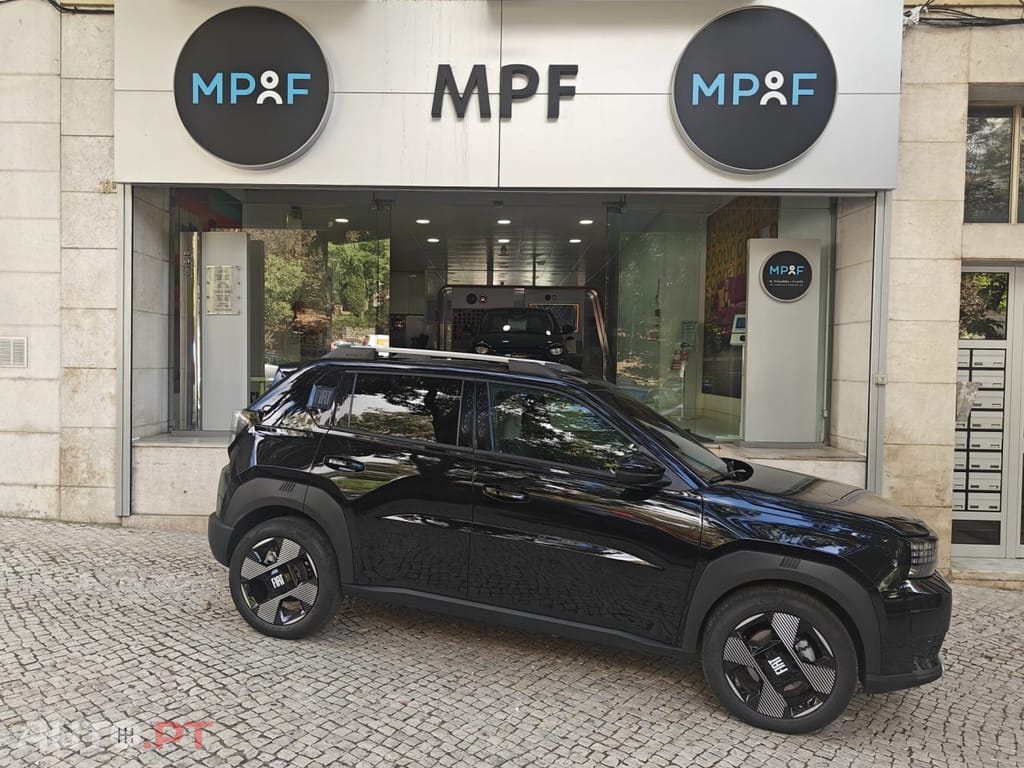 Fiat Grande Panda 1.2 Hybrid La Prima eDCT