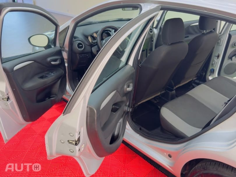 Fiat Punto 1.4 Easy GPL