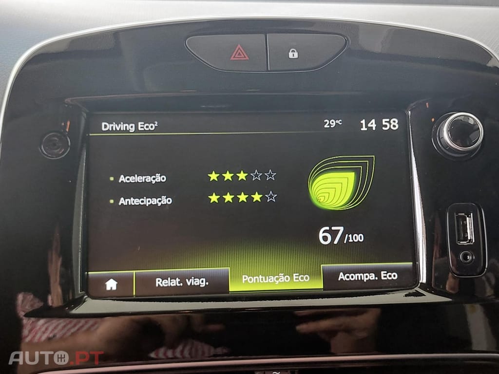Renault Clio Sport Tourer 0.9 TCE Limited