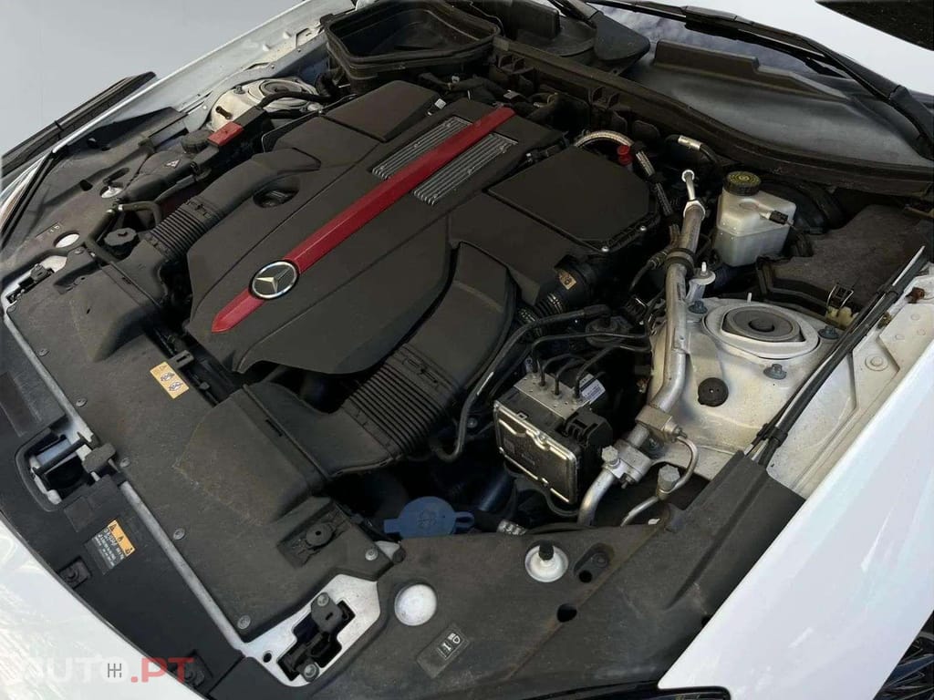 Mercedes-Benz SLC V6