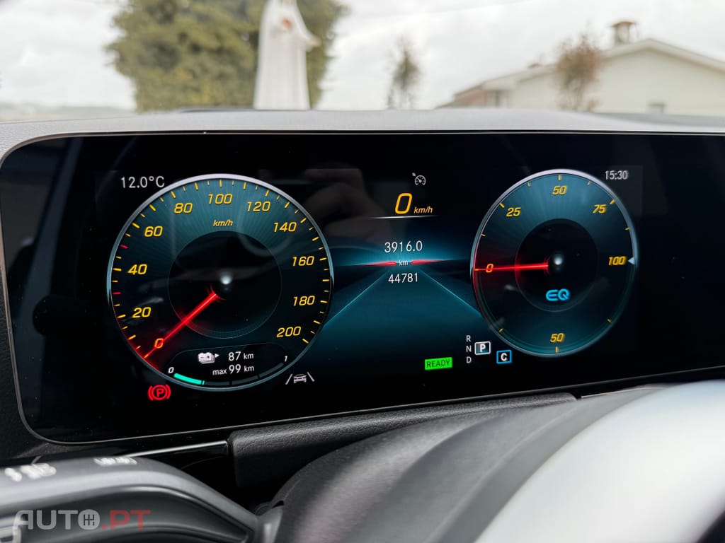 Mercedes-Benz EQA 250 AMG Line