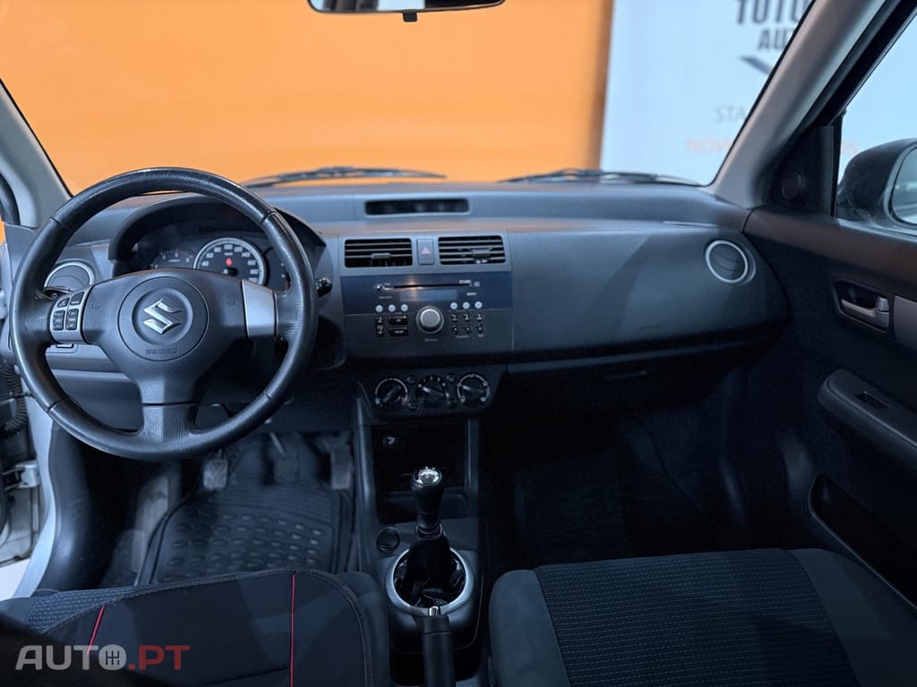 Suzuki Swift Outro