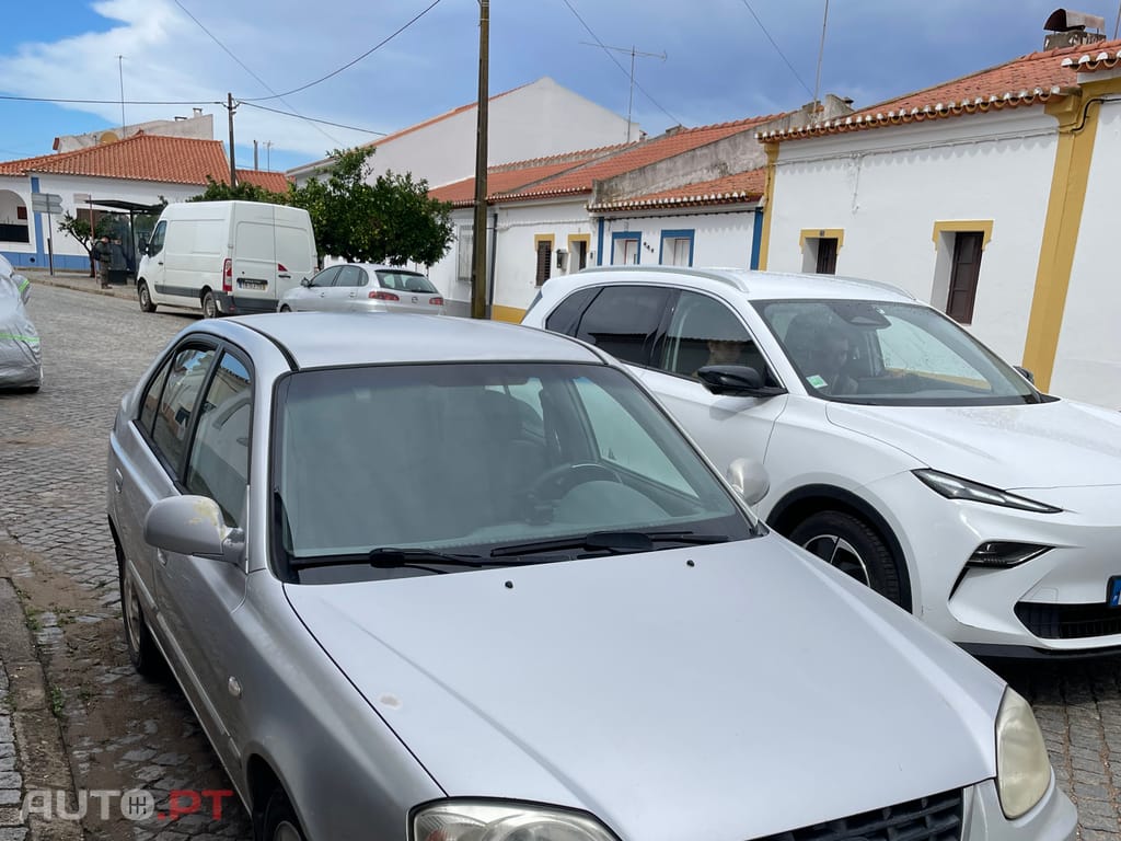 Hyundai Accent GLS