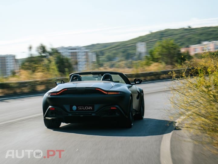 Aston Martin Vantage Roadster V8 F1 Edition