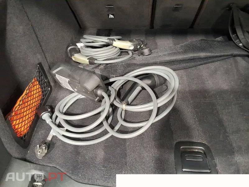 Tesla Model 3 Premium Long Range Dual AWD