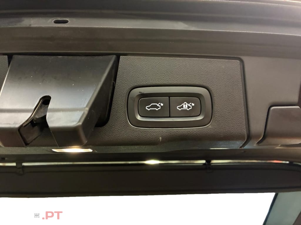 Volvo XC60 2.0 T8 PHEV Inscription AWD